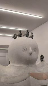 Art-pieces-installations